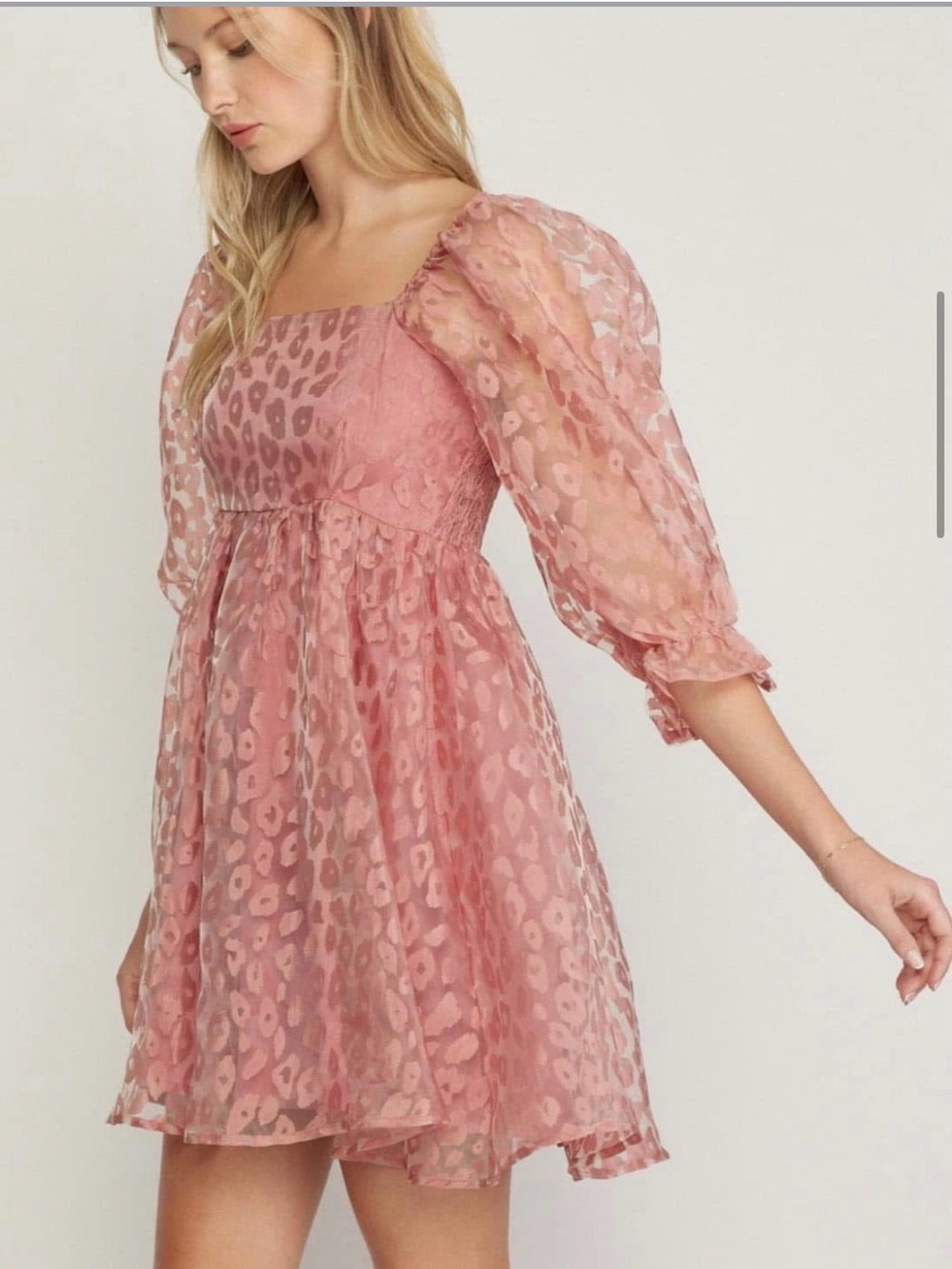 entro Rose-Pink Puff Sleeve Square Neck Midi Dress